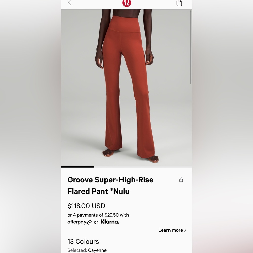 BNWT groove flare